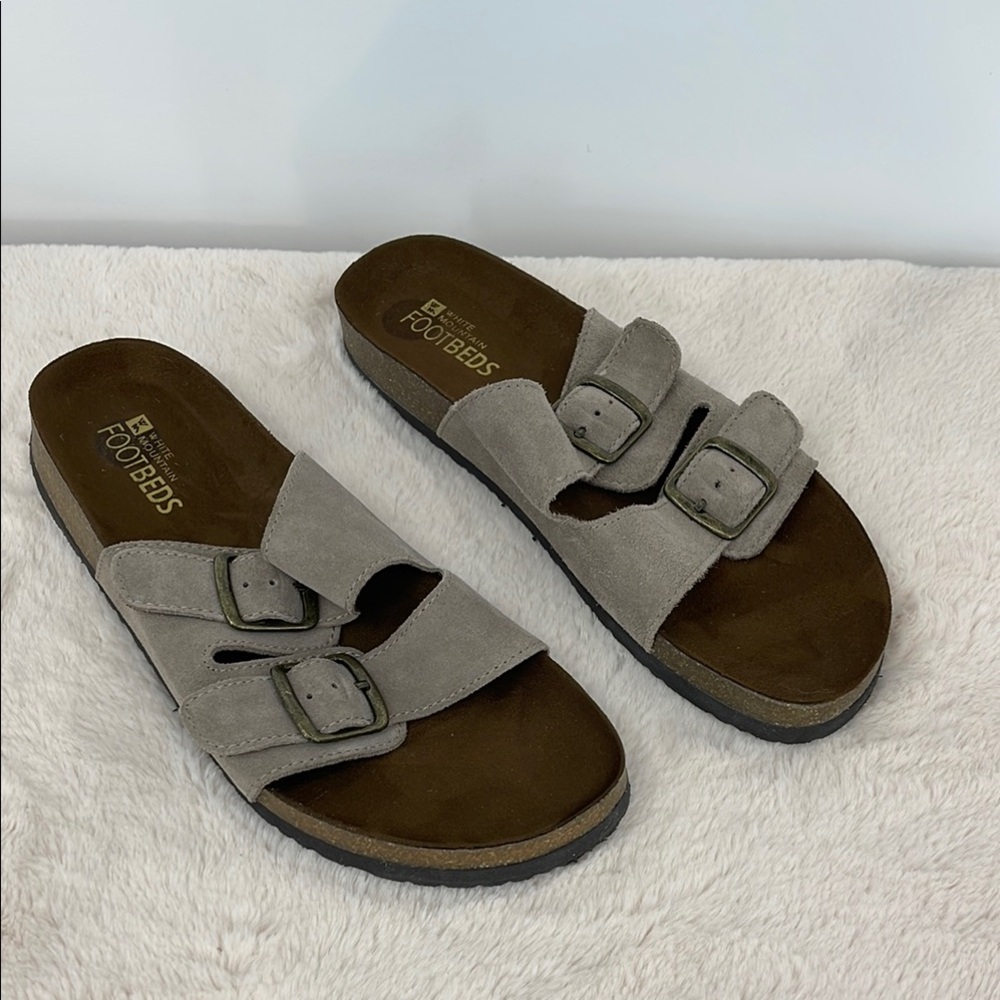 WHITE MOUNTAIN FOOT BEDS SIZE  11 Women's brown  Sandals